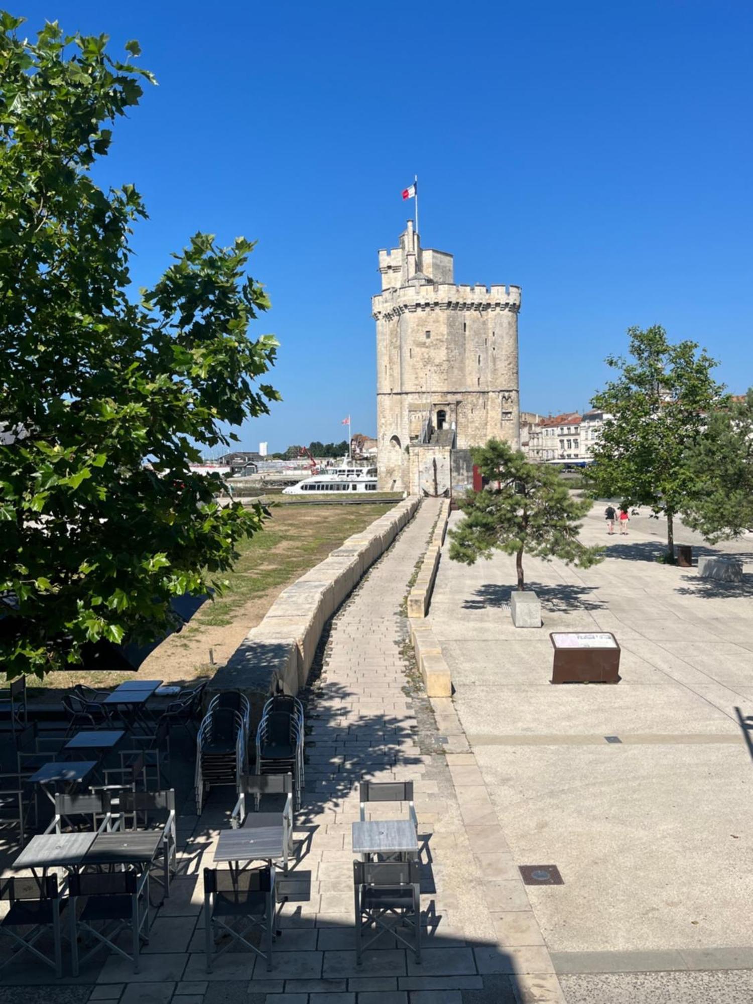 La Tour Saint-Nicolas La Rochelle  Buitenkant foto